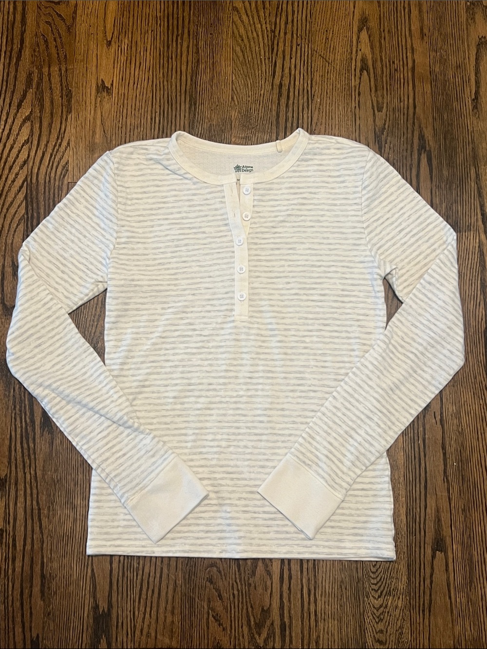 Alpine Design White & Light Gray Striped Long Sleeve Henley
